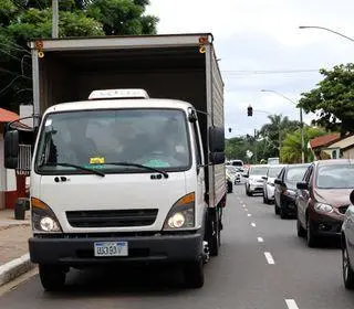caminhão de bananas